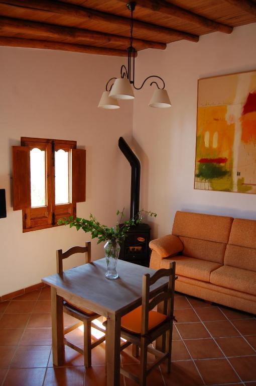La Molinilla Apartamentos Y Hammam (Adults Only) Linares de la Sierra Quarto foto